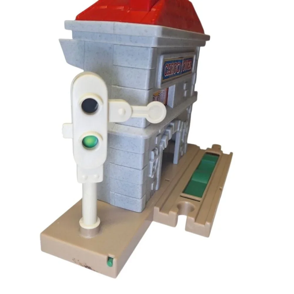 Keenway Cargo Train Station Light Switch Plastic Toy‎ Vintage Kids Replacement